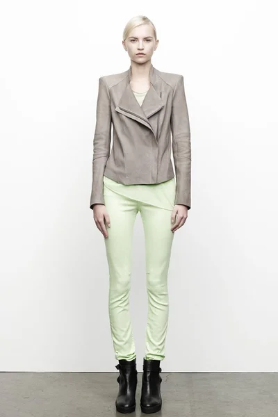 Look 12